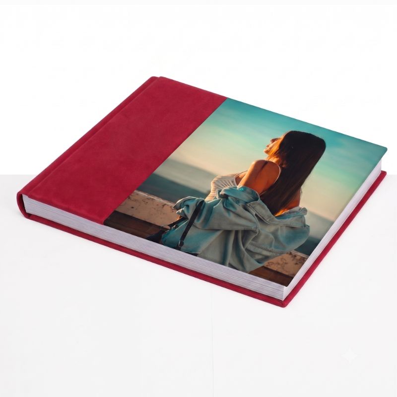 Album fotografico professionale Kit Amalfi con copertina personalizzata e dettagli in velluto, finitura di pregio.