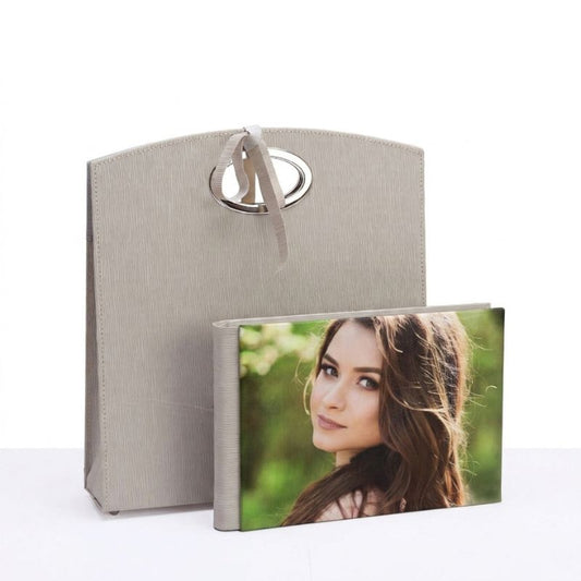 Kit Borsa Desy album fotografico professionale e borsa coordinata in tessuto di pregio personalizzabile, ideale per fotografi.